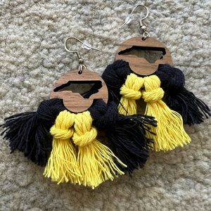 APPALACHIAN STATE macrame earrings